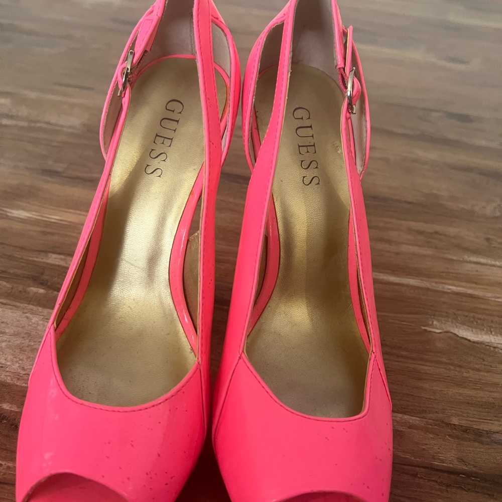 Guess Platform Heels - Picture 2 of 3